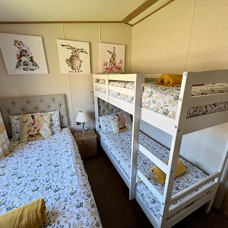 Cottontail Lodge - Hot Tub - Pet Friendly South Cerney Exterior foto